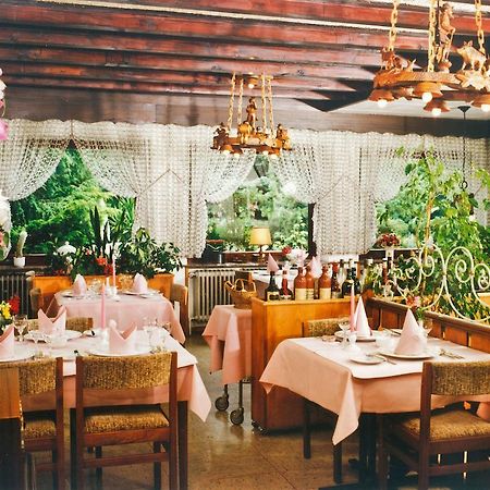 Hotel Schauenburg Tholey Bagian luar foto